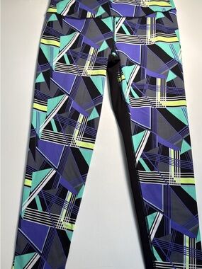 VSX Sport Colorblock Geometric Leggings in Black, Teal & Purple
